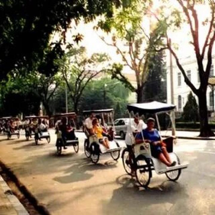 Cảnh báo cháy nổ: Hotspot Matrix và củ sạc điện thoại